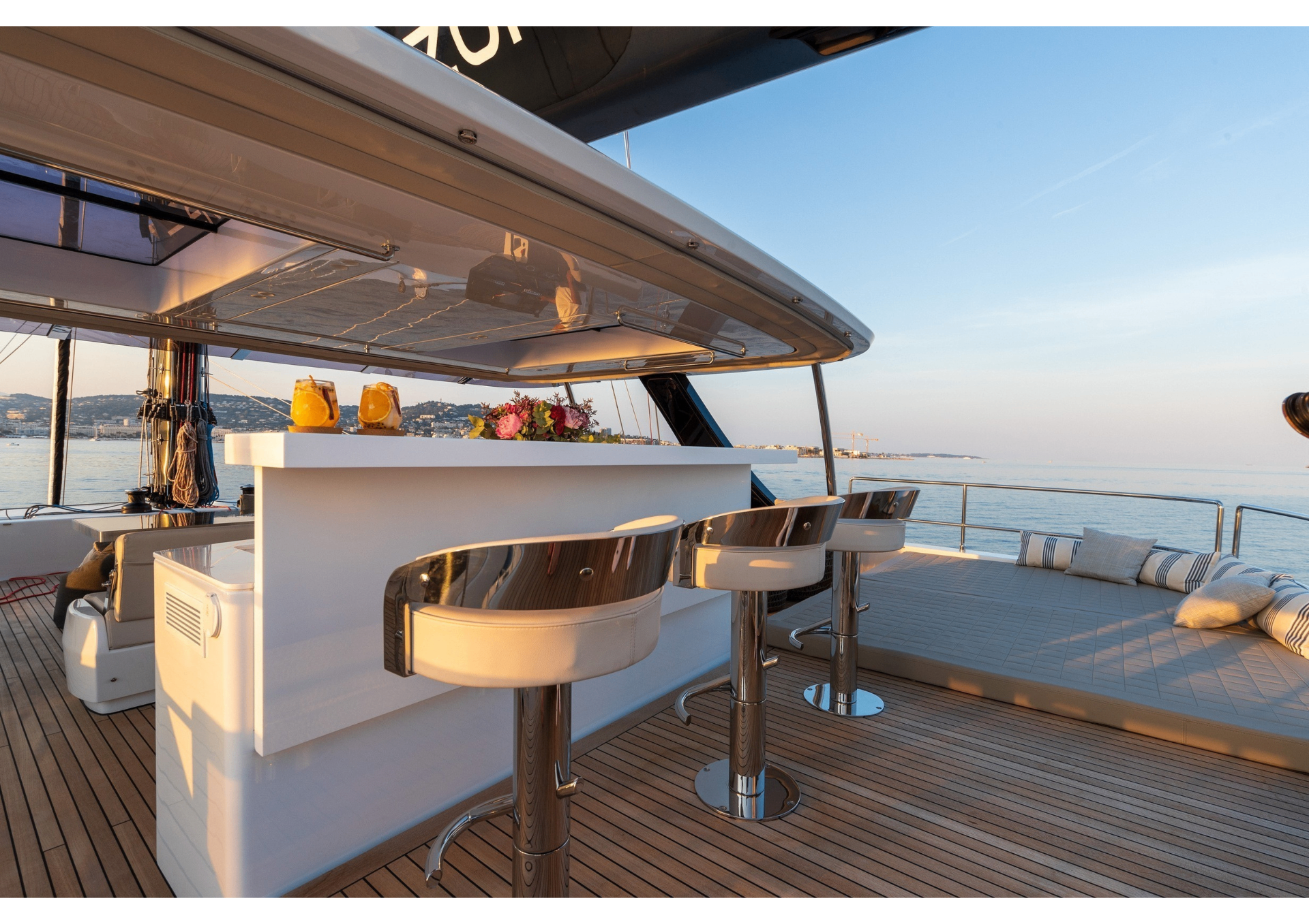 Flybridge